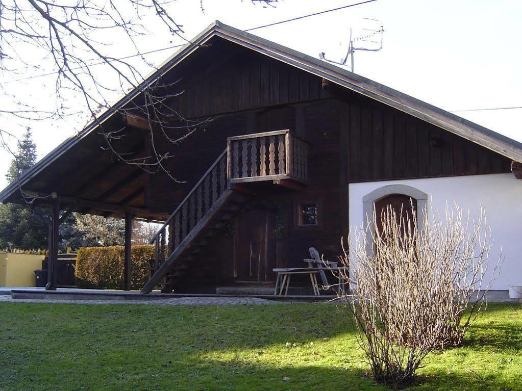 特洛卡斯腾新霍芬度假屋 Neuhofen im Innkreis 外观 照片